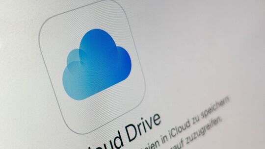 Logo der iClourd Drive ist auf einem Mac zu sehen