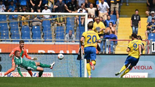 Eintracht Braunschweig - SpVgg Greuther Fürth