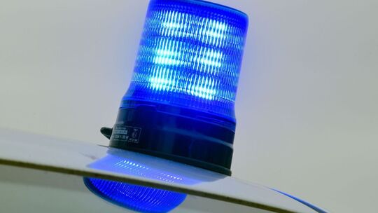 Blaulicht auf Zivilstreife der Polizei