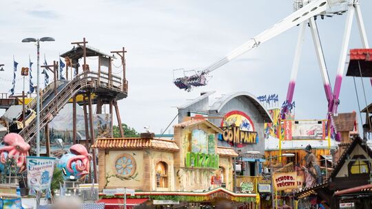 Cranger Kirmes in Herne offiziell eröffnet
