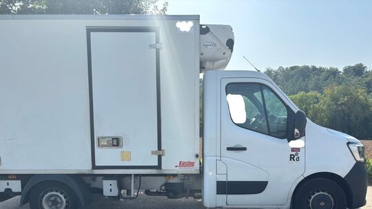 Dönerfleischtransport mit Überladung