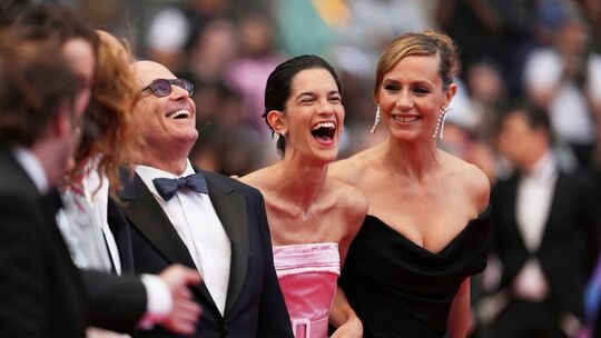 Bruno Levy (l-r), Suzanne Lindon und Cecile de France