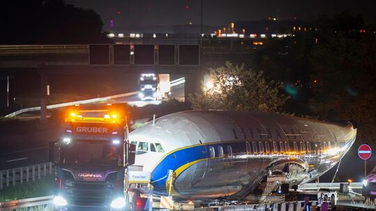 Transport Lockheed Constellation Super Star