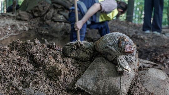Verdacht auf Raubgrabung an jungsteinzeitlichem Grabhügel