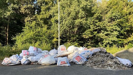 Foto des abgelagerten Abfalls