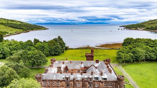 Kinloch Castle steht zum Verkauf