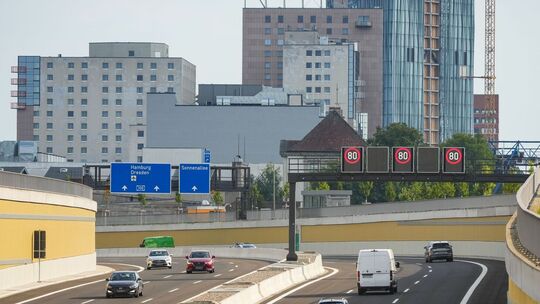 Freigabe des 16. Bauabschnitts der A 100