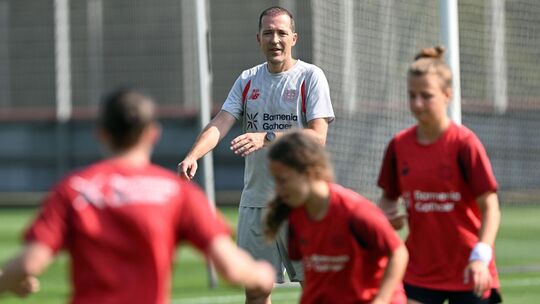 Training Bayer Leverkusen Frauen