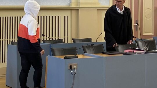 Prozess um totes Baby in Waschmaschine - Mutter vor Gericht