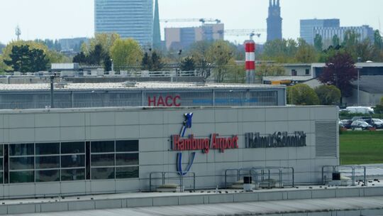 Flughafen «Hamburg Airport Helmut Schmidt»