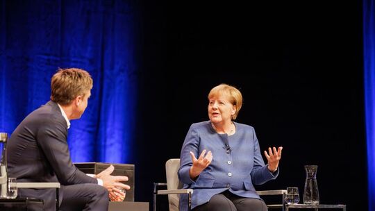 Live-Gespräch Ex-Bundeskanzlerin Angela Merkel