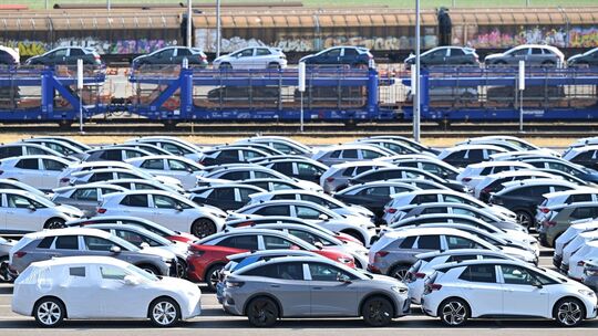 Elektroautos verschiedener VW-Konzernmarken