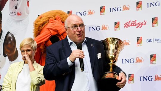Ingo Weiss Ingo Weiss