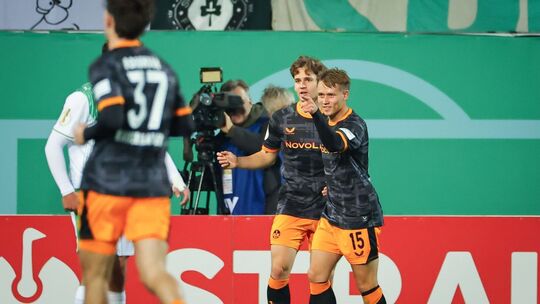 SpVgg Greuther Fürth - 1. FC Kaiserslautern SpVgg Greuther Fürth - 1. FC Kaiserslautern