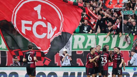 1. FC Nürnberg - Eintracht Braunschweig 1. FC Nürnberg - Eintracht Braunschweig