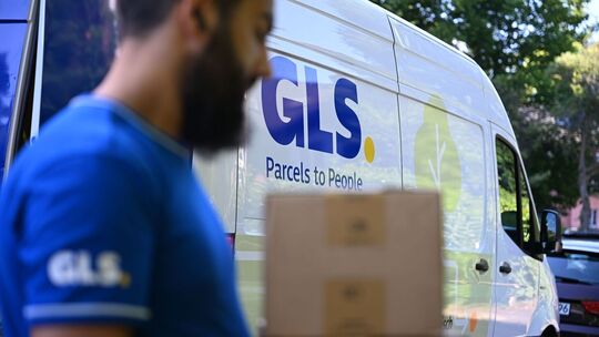 Paketbote von GLS