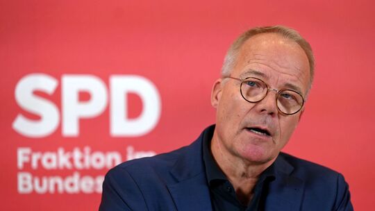 Sitzungen und Statements der Bundestagsfraktionen - SPD Sitzungen und Statements der Bundestagsfraktionen - SPD