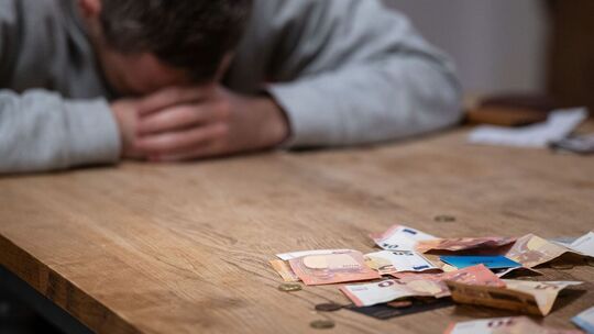 Überschuldung Überschuldung