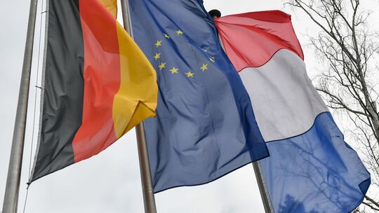 Frankreich bleibt für deutsche Firmen starker Partner