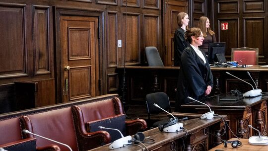 Prozess um Messerangriff im Hamburger Hauptbahnhof