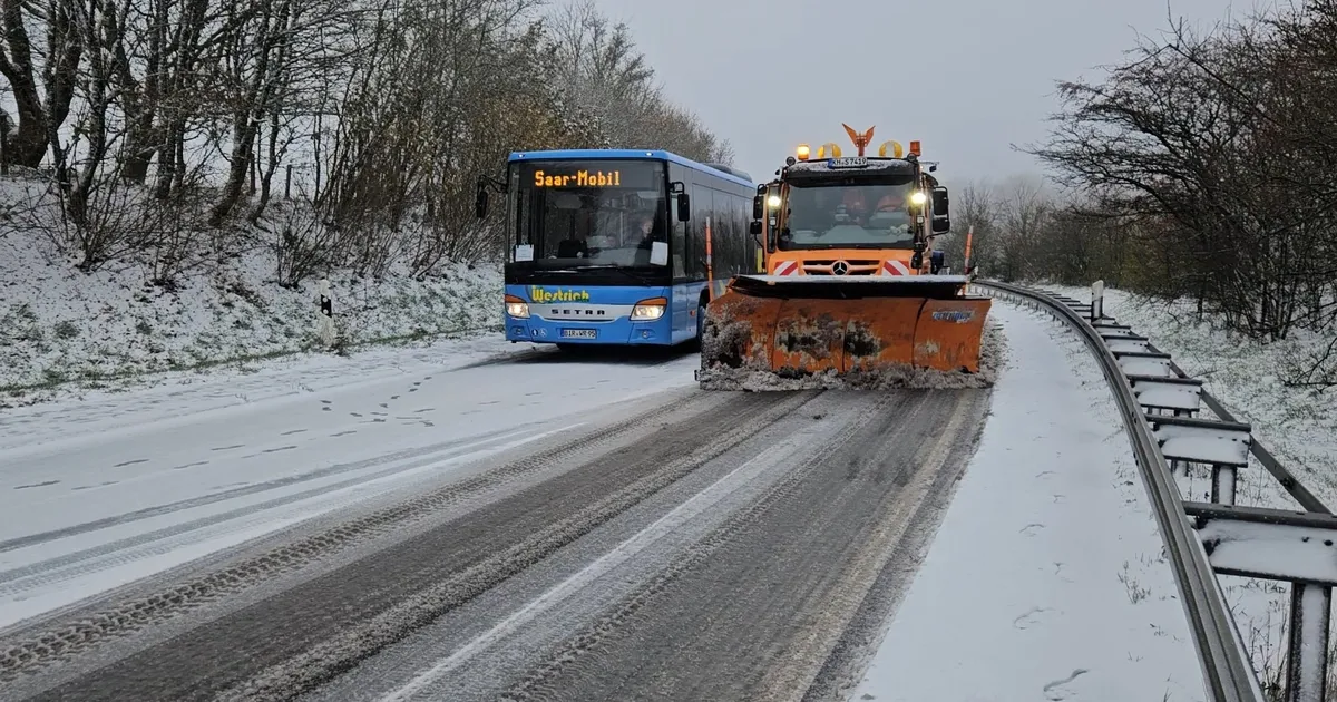 Wintereinbruch im Hunsrück: Auf der Freisener Höhe ging für Stunden gar ...