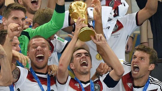Philipp Lahm beim WM-Triumph 2014 Philipp Lahm beim WM-Triumph 2014