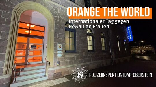 Beleuchtung der Pforte der Polizeiinspektion Idar-Oberstein