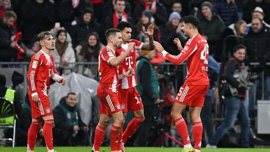 Bayern München - FC St. Pauli Bayern München - FC St. Pauli