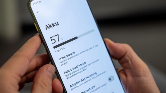 Die Akku-Einstellungen eines Android-Smartphones