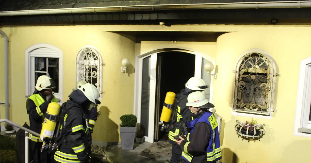 Moseldorf rückt zusammen: Mann stirbt bei Kellerbrand in Müden: Kripo ...