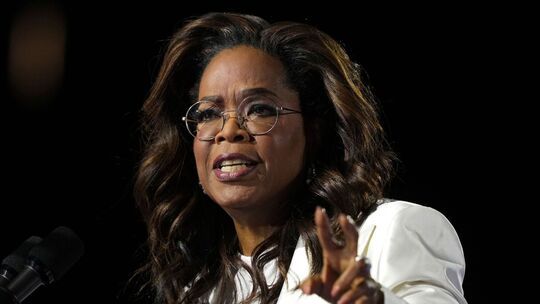 Oprah Winfrey lobt Social-Media-Verbot in Australien Oprah Winfrey lobt Social-Media-Verbot in Australien