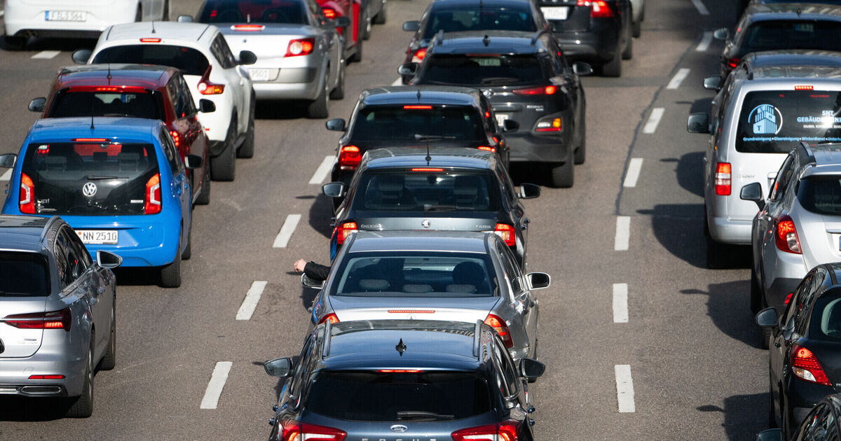 Nur 3,2 Prozent E-Autos : Benziner, Diesel oder doch Elektro: Was fährt ...