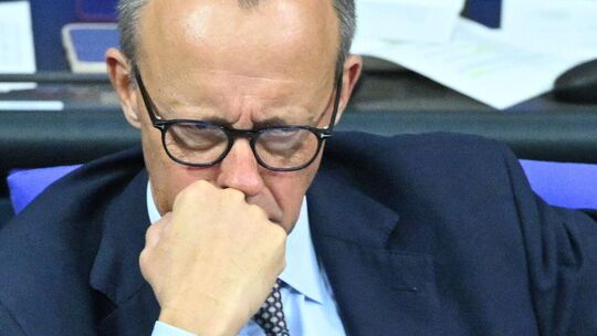 Bundestag - Wehrdienstgesetz Bundestag - Wehrdienstgesetz