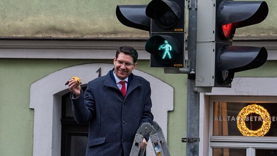 Ampelmännchen mit Bratwurst in Coburg Ampelmännchen mit Bratwurst in Coburg