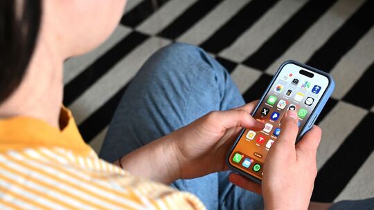 Smartphone-Nutzung bei Jugendlichen Smartphone-Nutzung bei Jugendlichen