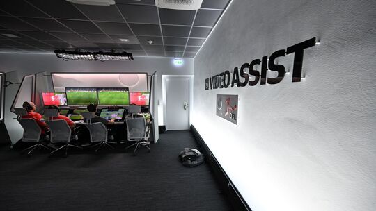 Video-Assist-Center Video-Assist-Center