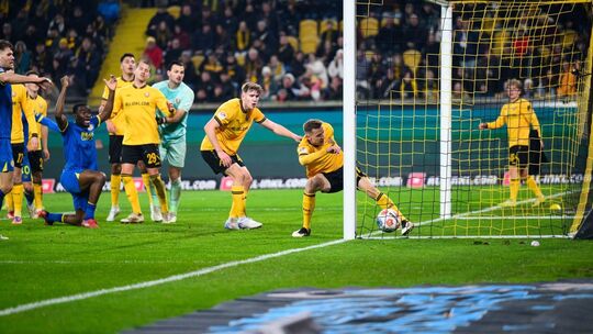 SG Dynamo Dresden - Eintracht Braunschweig SG Dynamo Dresden - Eintracht Braunschweig