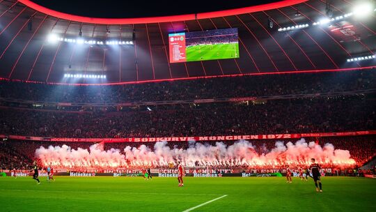 Fans von Bayern München Fans von Bayern München