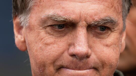 Jair Bolsonaro verlässt ein Krankenhaus Jair Bolsonaro verlässt ein Krankenhaus