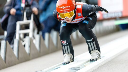 Ski nordisch/Skispringen: Weltcup in Engelberg Ski nordisch/Skispringen: Weltcup in Engelberg