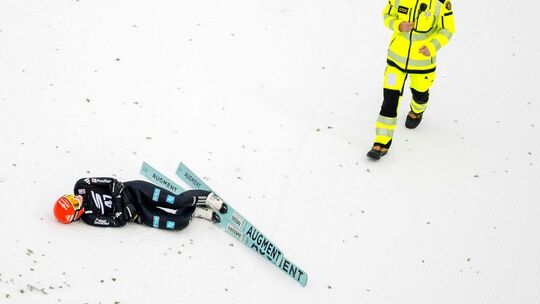 Ski nordisch/Skispringen: Weltcup in Engelberg Ski nordisch/Skispringen: Weltcup in Engelberg