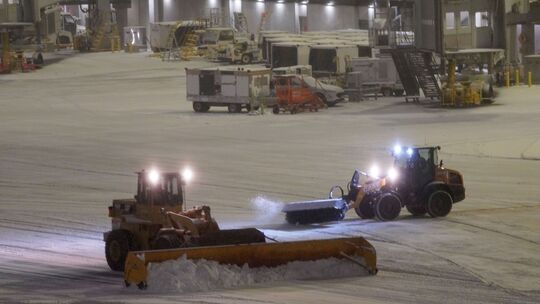 Wintersturm im Nordosten der USA - Flughafen New York