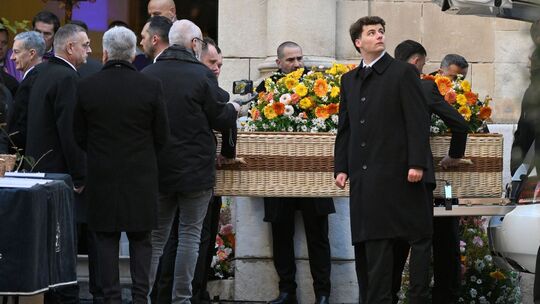 Beerdigung von französischer Filmikone Brigitte Bardot Beerdigung von französischer Filmikone Brigitte Bardot