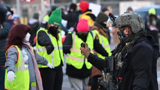 Frau stirbt nach Schüssen eines ICE-Beamten in Minneapolis