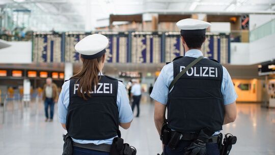 Bundespolizei am Münchner Flughafen Bundespolizei am Münchner Flughafen