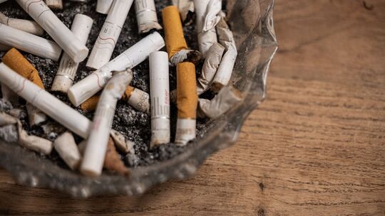 Aschenbecher - Zigaretten Aschenbecher - Zigaretten