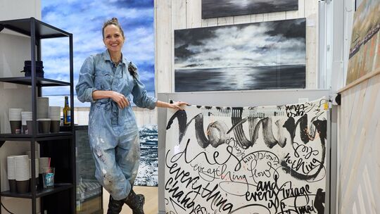 Künstlerin Jeannine Platz - Tag der Handschrift Künstlerin Jeannine Platz - Tag der Handschrift