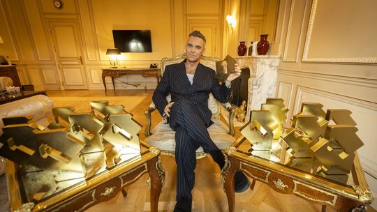 Robbie Williams Robbie Williams