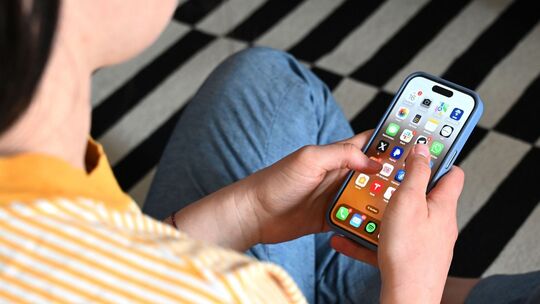 Smartphone-Nutzung bei Jugendlichen Smartphone-Nutzung bei Jugendlichen