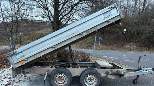 Eine ältere Aufnahme des Anhängers Eine ältere Aufnahme des Anhängers